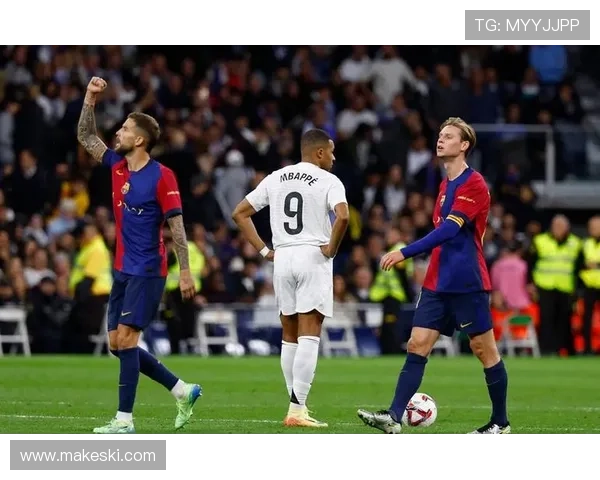 巴萨助教强调专注比赛不被裁判干扰强调皇马逼抢实力强劲